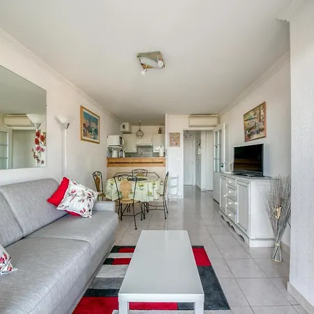 Immogroom - Sea View - Swimming Pool - Terrace- Clim Apartment