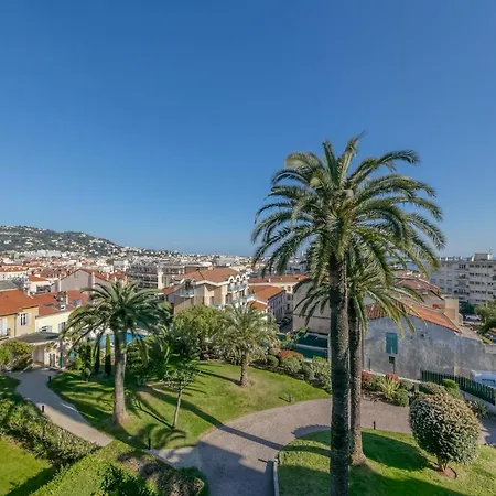Immogroom - Sea View - Swimming Pool - Terrace- Clim Apartment *