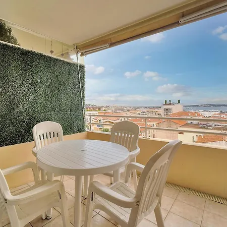Immogroom - Sea View - Swimming Pool - Terrace- Clim Apartment *